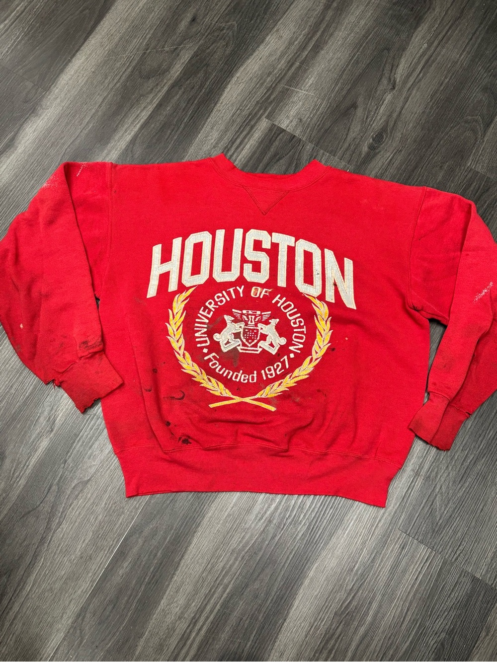 Vintage 80’s University of Houston Red Crewneck Sweatshirt with Crest